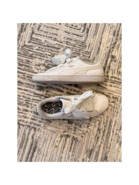 PUMA Basket Heart women's size 9 white patent sneakers oversized laces MSRP $165